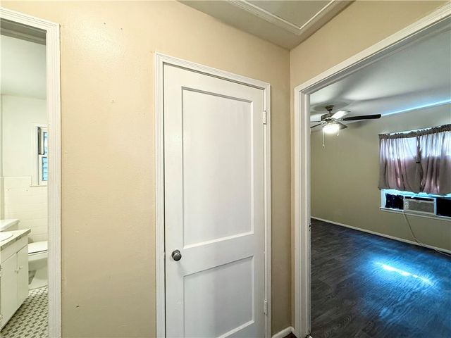 1041 Golla Dr, Corpus Christi, TX 78407