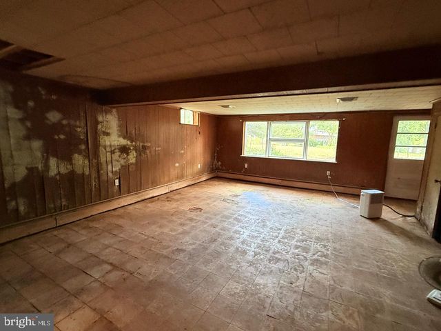 1238 KAUFFMAN RD, Pottstown, PA 19464