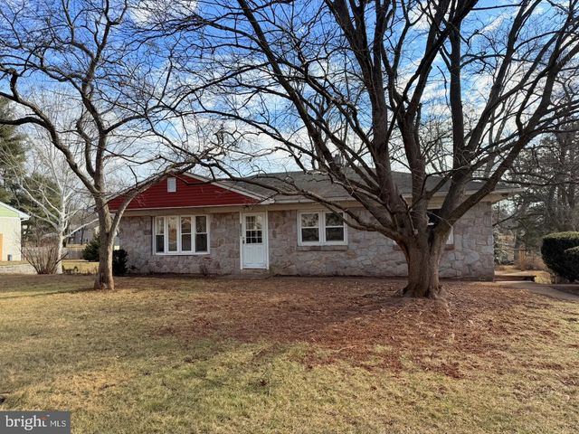 1238 KAUFFMAN RD, Pottstown, PA 19464