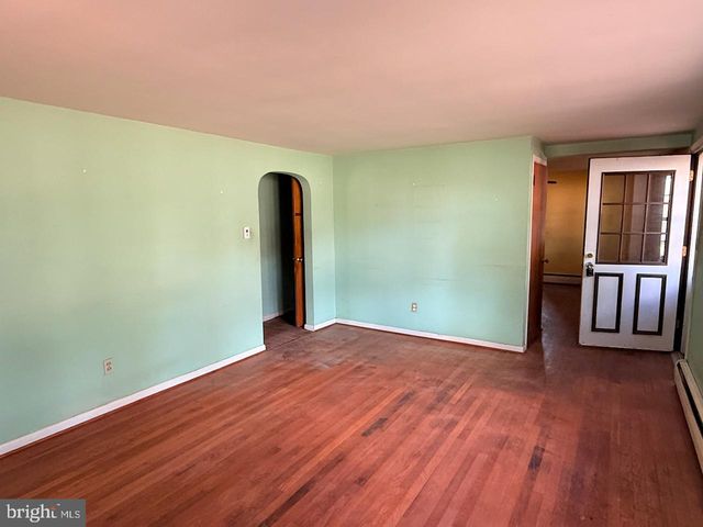 1238 KAUFFMAN RD, Pottstown, PA 19464