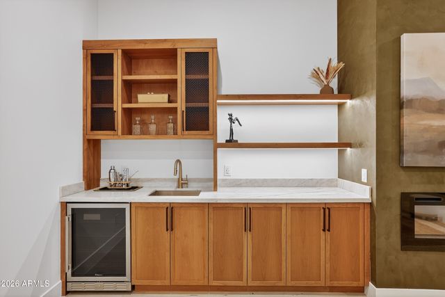 4434 E Mitchell Drive, Phoenix, AZ 85018