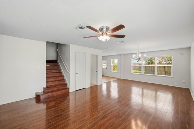 14954 Sugar Sands Drive, Sugar Land, TX 77498