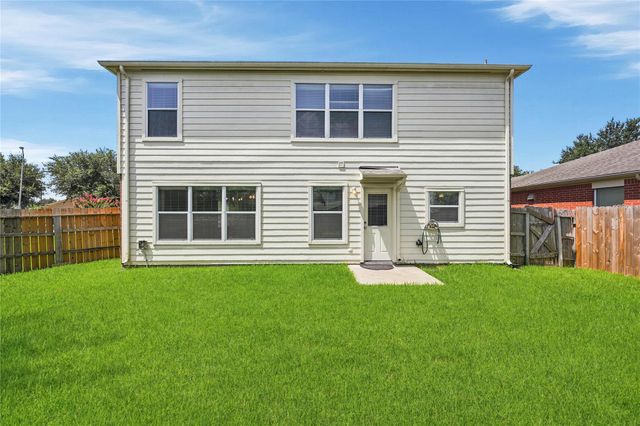 14954 Sugar Sands Drive, Sugar Land, TX 77498