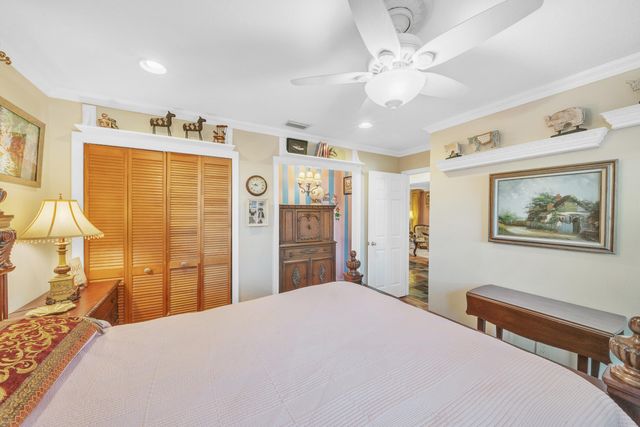 1900 SW 87th Avenue, North Lauderdale, FL 33068