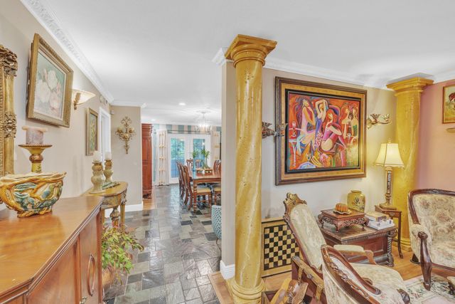 1900 SW 87th Avenue, North Lauderdale, FL 33068