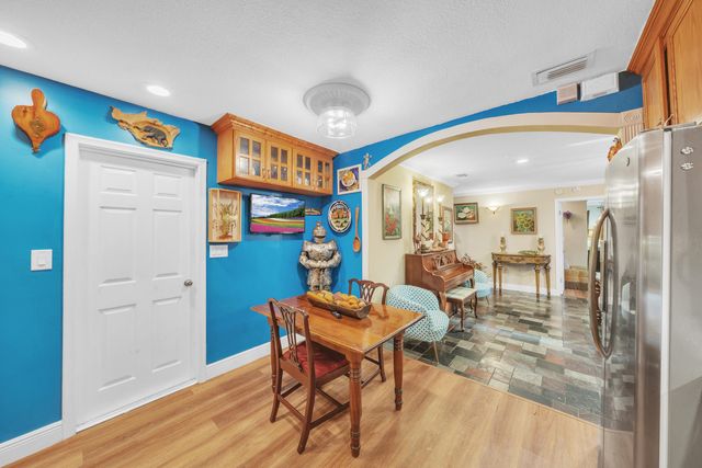 1900 SW 87th Avenue, North Lauderdale, FL 33068