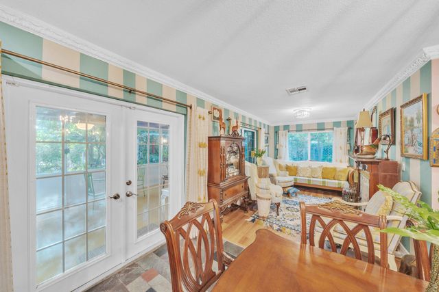 1900 SW 87th Avenue, North Lauderdale, FL 33068