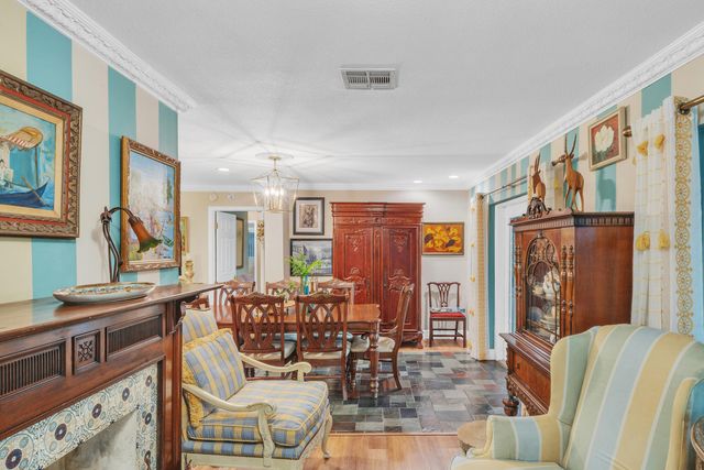 1900 SW 87th Avenue, North Lauderdale, FL 33068