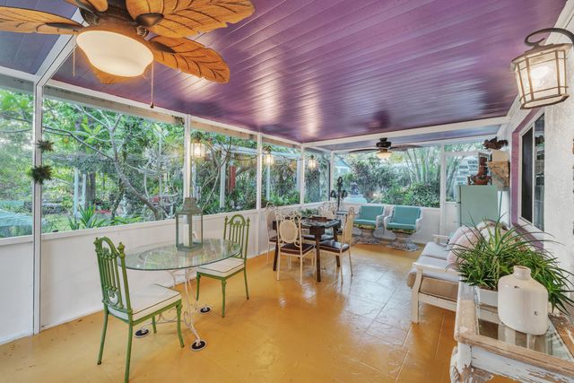 1900 SW 87th Avenue, North Lauderdale, FL 33068