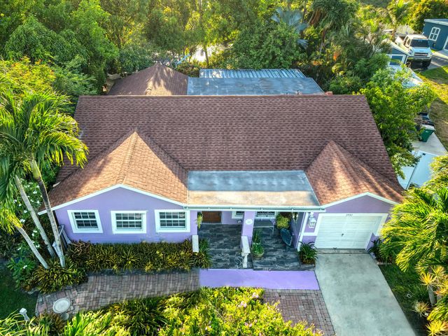 1900 SW 87th Avenue, North Lauderdale, FL 33068