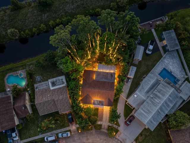 1900 SW 87th Avenue, North Lauderdale, FL 33068