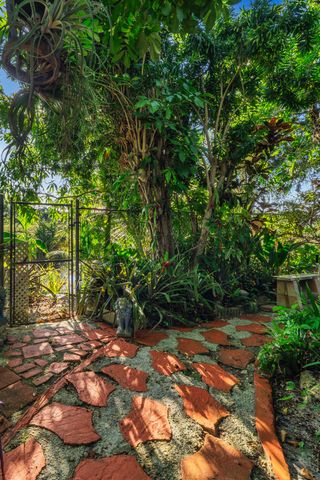 1900 SW 87th Avenue, North Lauderdale, FL 33068