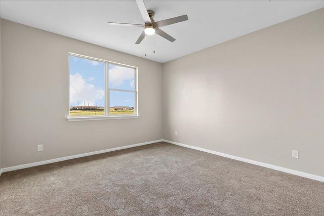 151 Bianca CIR, Del Valle, TX 78617