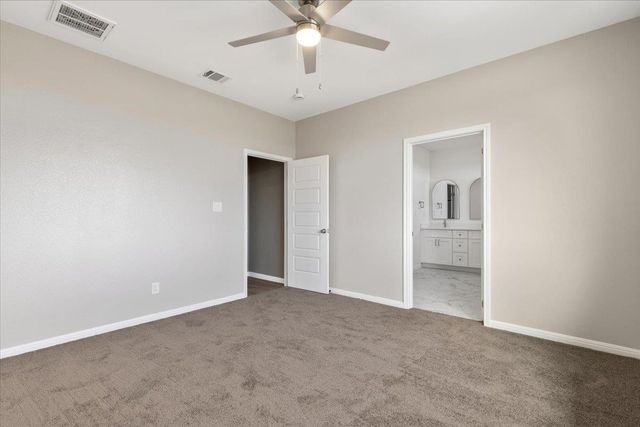 151 Bianca CIR, Del Valle, TX 78617