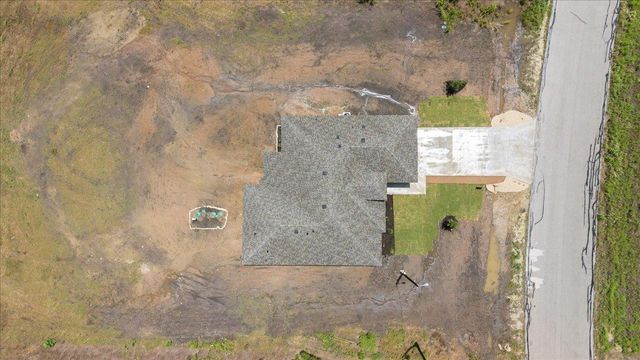 151 Bianca CIR, Del Valle, TX 78617
