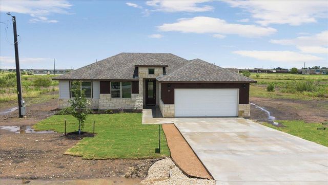 151 Bianca CIR, Del Valle, TX 78617