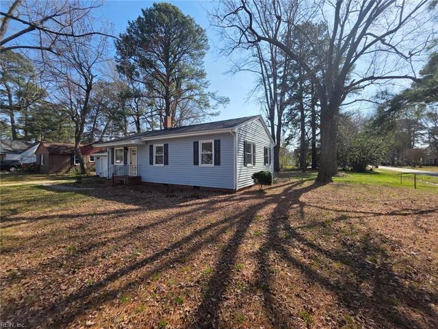 2213 Springdale RD, Chesapeake, VA 23323