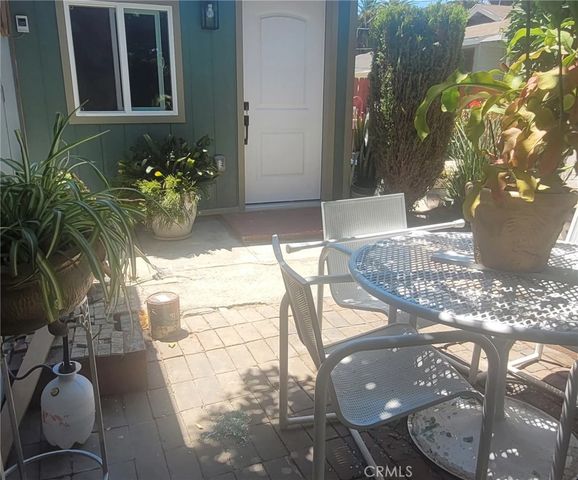 1630 MIDDLETON Place, Los Angeles, CA 90062
