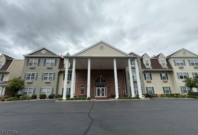 5409 Richmond Rd 409, West Milford Twp., NJ 07480