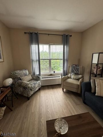 5409 Richmond Rd 409, West Milford Twp., NJ 07480