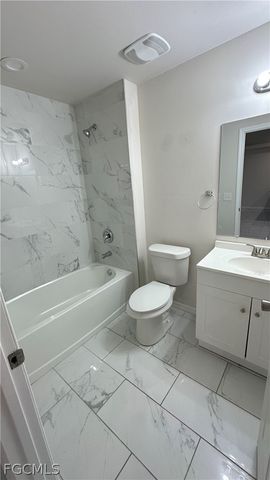 3305 SW 15th PL, Cape Coral, FL 33914