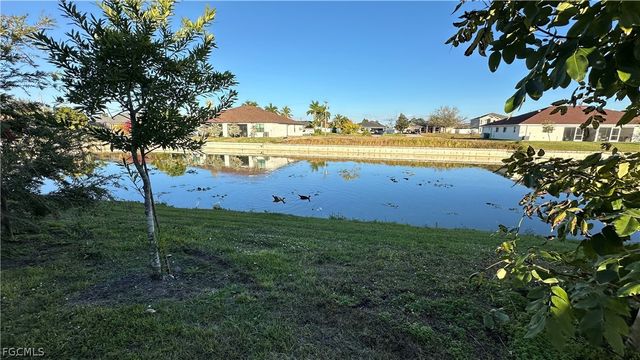3305 SW 15th PL, Cape Coral, FL 33914