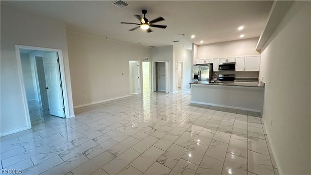 3305 SW 15th PL, Cape Coral, FL 33914