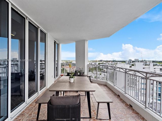 9751 E Bay Harbor Dr 11A, Bay Harbor Islands, FL 33154