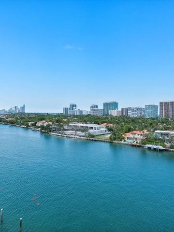 9751 E Bay Harbor Dr 11A, Bay Harbor Islands, FL 33154