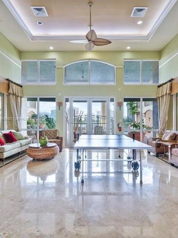 9751 E Bay Harbor Dr 11A, Bay Harbor Islands, FL 33154