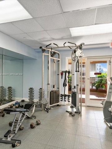 9751 E Bay Harbor Dr 11A, Bay Harbor Islands, FL 33154