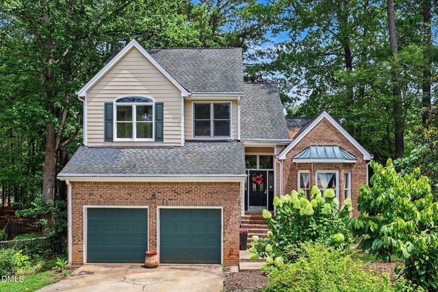 10001 Goodview Court, Raleigh, NC 27613