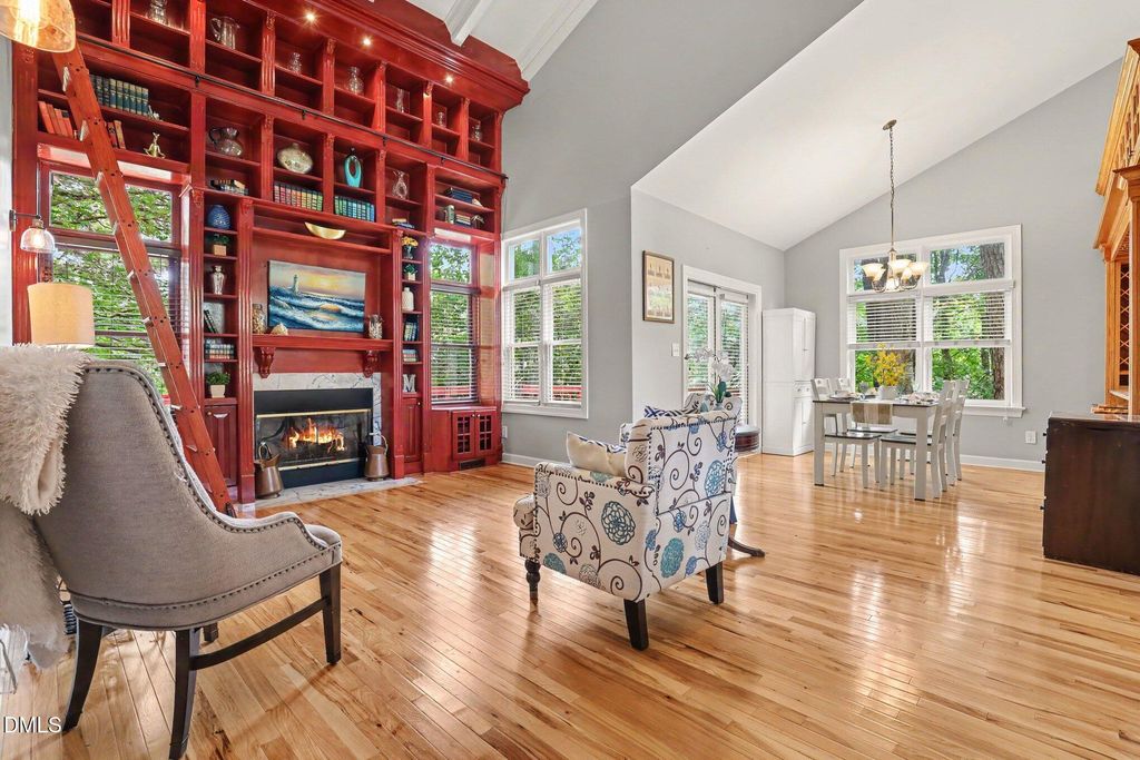 10001 Goodview Court, Raleigh, NC 27613