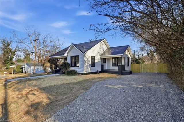 302 Holderby Street, Reidsville, NC 27320