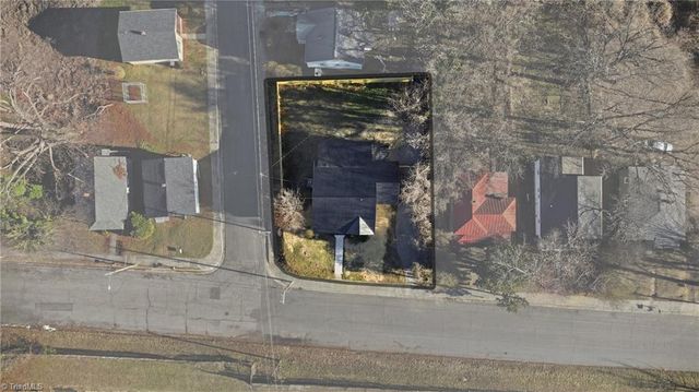 302 Holderby Street, Reidsville, NC 27320