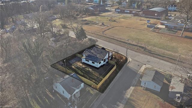 302 Holderby Street, Reidsville, NC 27320