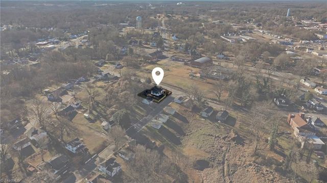 302 Holderby Street, Reidsville, NC 27320