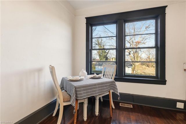 302 Holderby Street, Reidsville, NC 27320