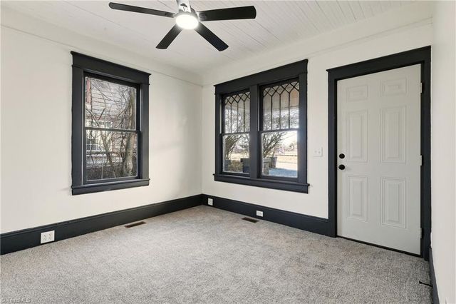 302 Holderby Street, Reidsville, NC 27320