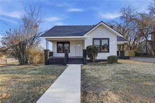 302 Holderby Street, Reidsville, NC 27320