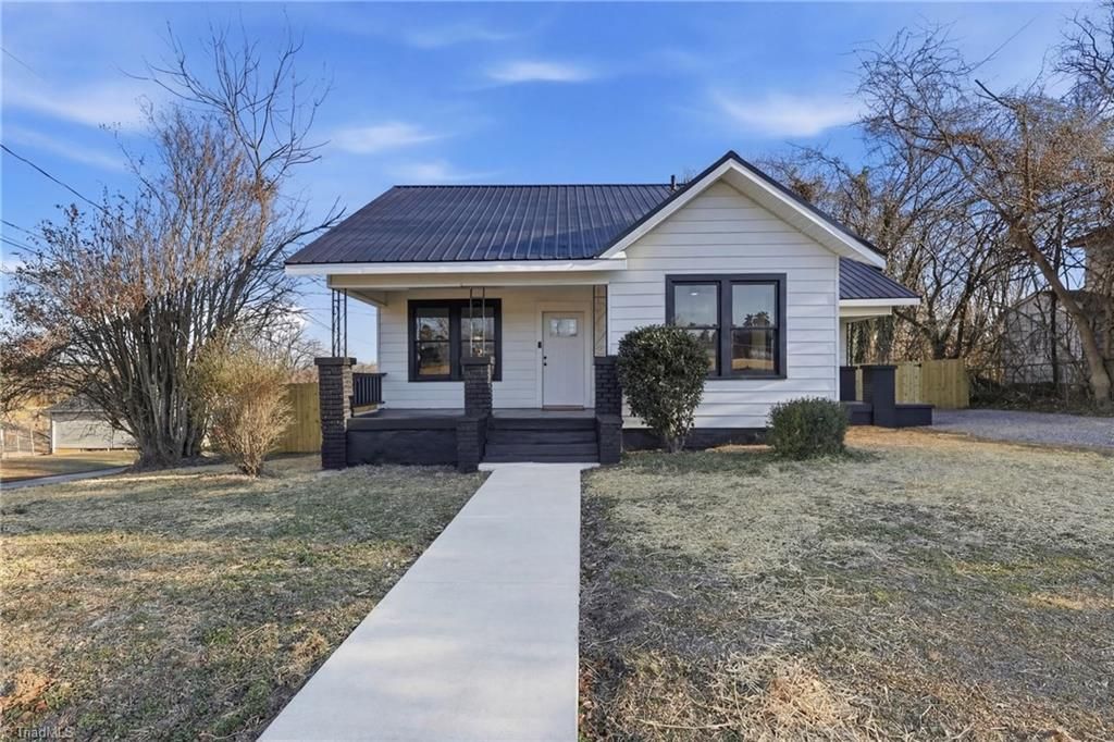 302 Holderby Street, Reidsville, NC 27320