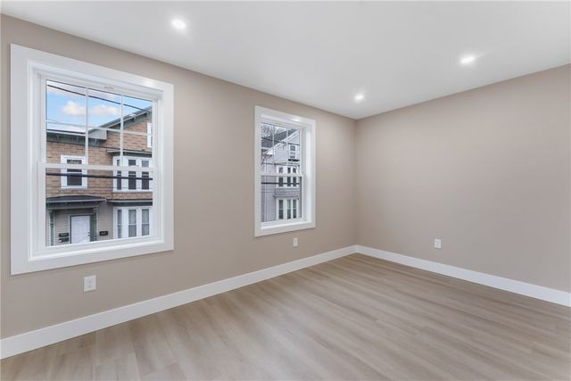 54 Diamond Street, Providence, RI 02907