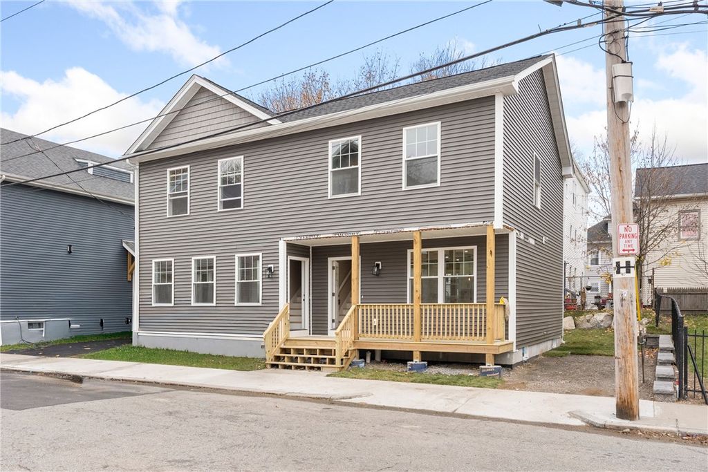 54 Diamond Street, Providence, RI 02907