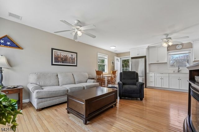 19 Marlin Ave, Pequannock Twp., NJ 07440