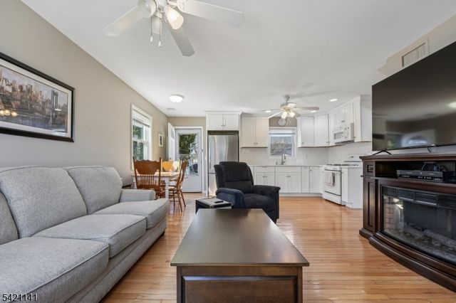 19 Marlin Ave, Pequannock Twp., NJ 07440