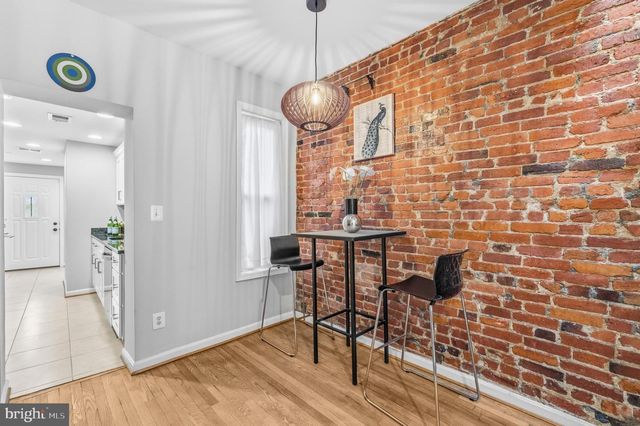 907 8TH ST NE, Washington, DC 20002