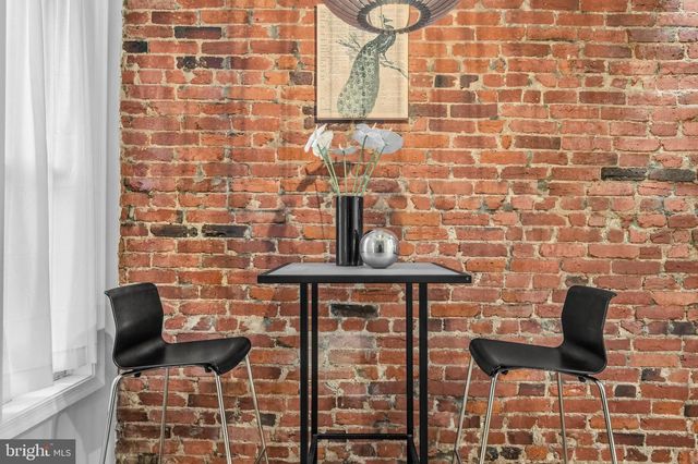 907 8TH ST NE, Washington, DC 20002