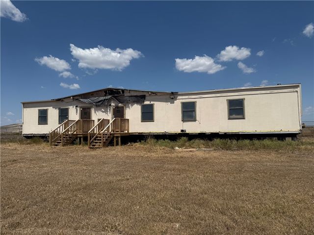 3073 County Rd 69, Robstown, TX 78380