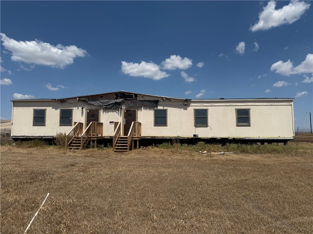 3073 County Rd 69, Robstown, TX 78380