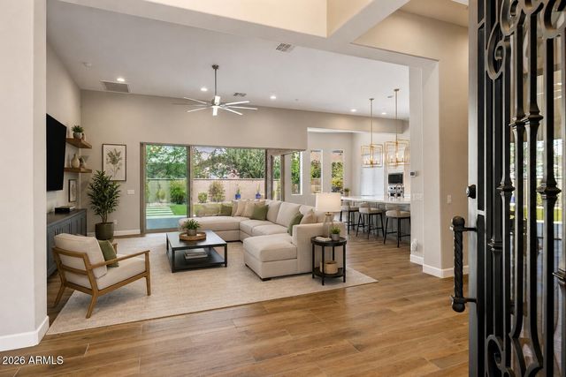 12196 E CLINTON Street, Scottsdale, AZ 85259